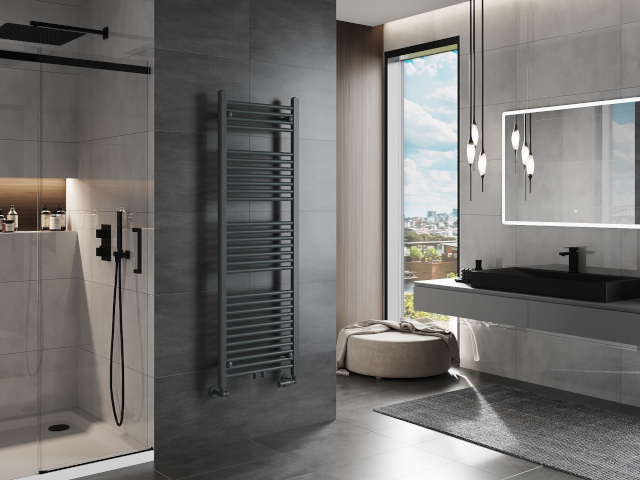 Plăci de tip piatră în baie