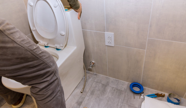 La ce înălțime să montați cadrul încastrat pentru WC?
