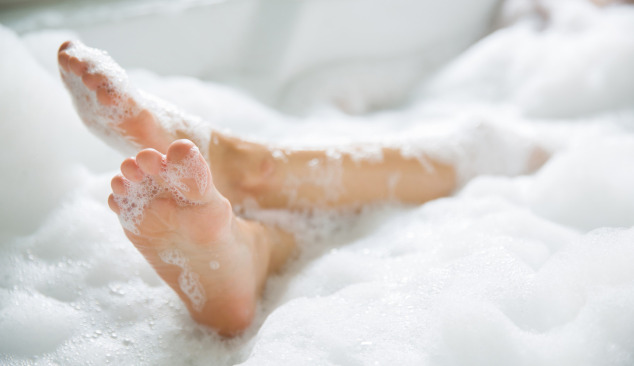 Cadru pentru cadă - cum să montezi?