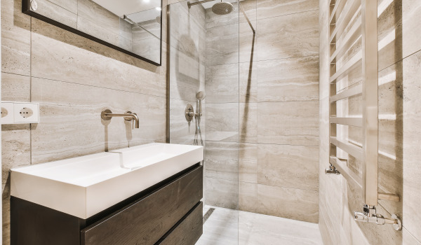 Sistem de duș încastrat - funcționalitate și design modern
